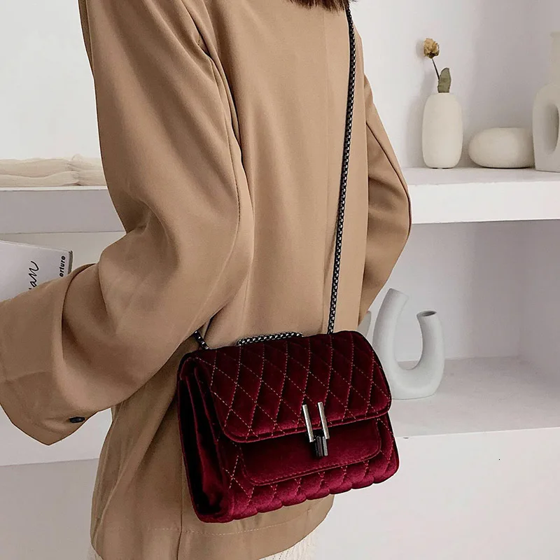 Модная женская велюровая сумка стеганая сумка-мессенджер на плечо с цепочкой
