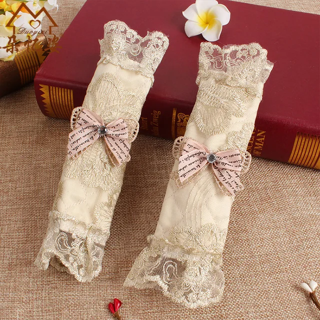 Cream White S