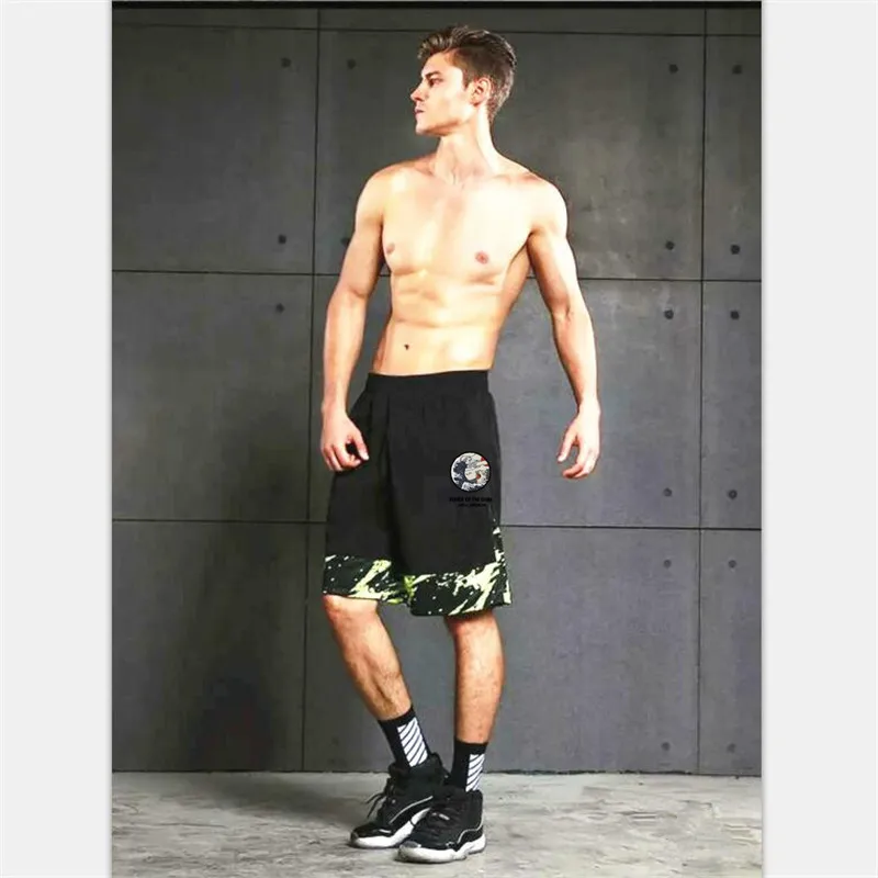 

2019 Men Fitness Bodybuilding Shorts Man Summer Gyms Workout Male Breathable Mesh Quick Dry Sportswear Jogger Beach Short Pants