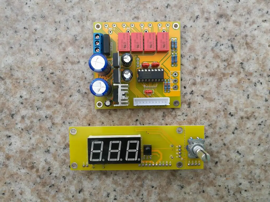 

HIFI PGA2311 Preamp Board Kit Volume Control Aluminum Remote 4 Way Audio Input