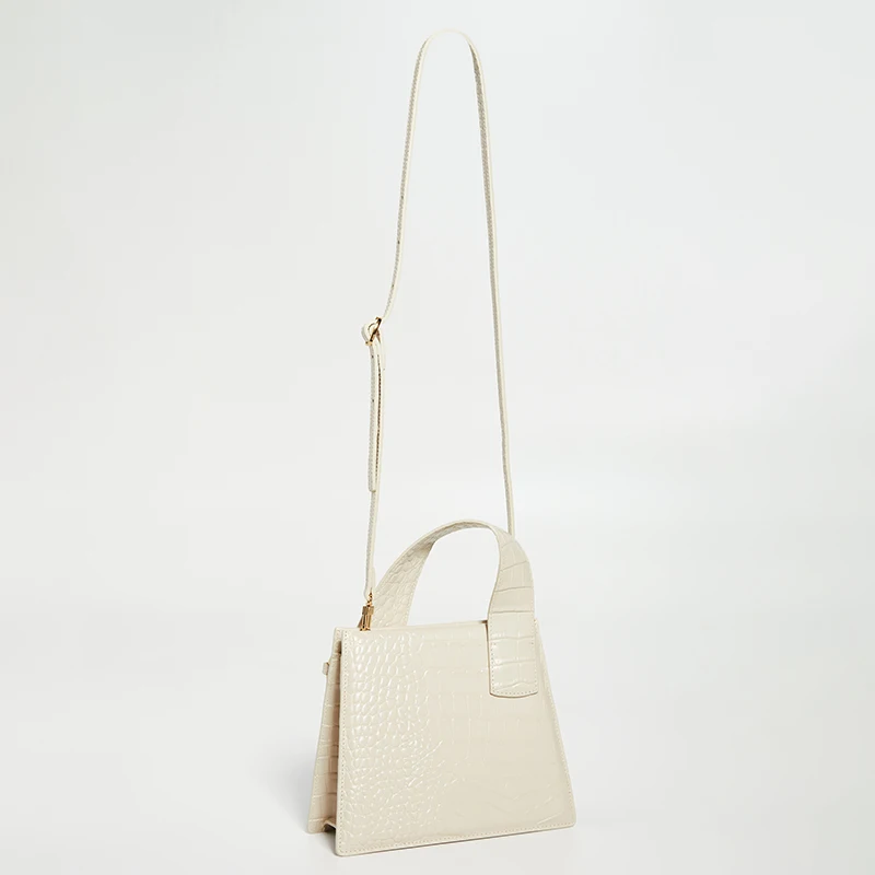 Сумка крокодиловая Женская на широком ремешке саквояж кросс боди с клапаном