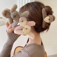 

Fashion Elegant Acrylic Hair Claw Crab For Women Girls Winter Plush Hairpins Faux Hair Clip Barrette Headwear Hair Accessories