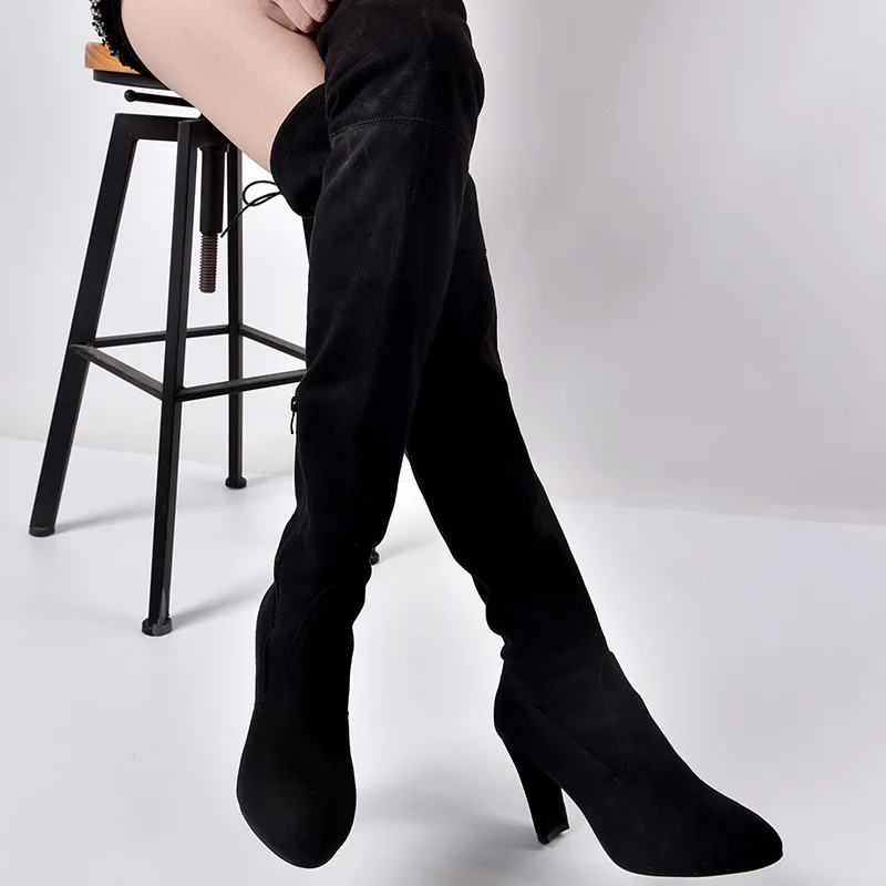 Новая обувь; женские сапоги; черные ботфорты; пикантные женские сапоги до бедра; сезон осень-зима
