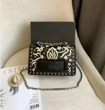 

Do681 Size 24*6*15cm Crossbody 2019 Embroidered Luxury Tote Bags Designer Shoulder Bag Leather Embroidered Crossbody Bag