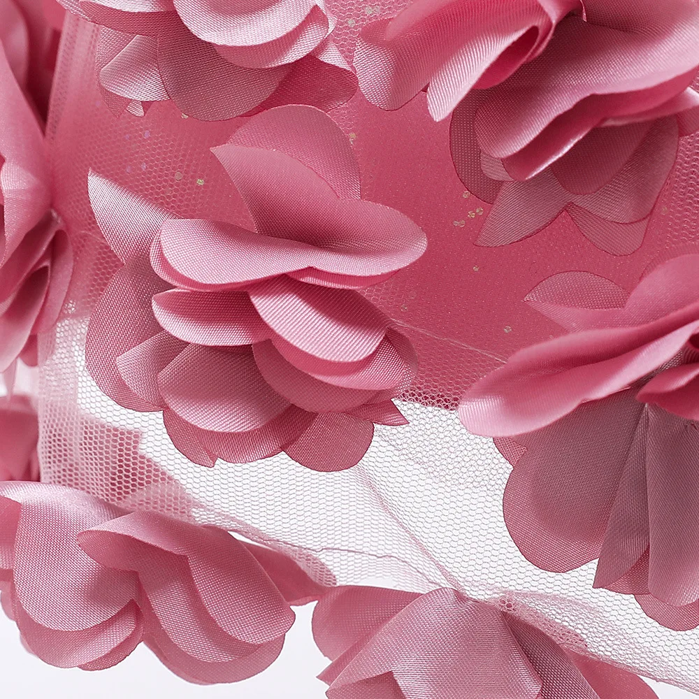 13981939588_1028449503