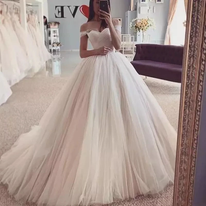 

Новые простые Vestidos De Noiva для женщин Вечернее бальное свадебное платье с открытыми плечами и вышивкой Милая принцесса платье; Robe De Mariée размера плюс