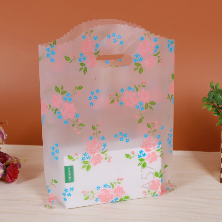 

50pcs 15*20cm Plastic Handle Bag Small Jewelry Packing Bag Party Favor Bags For Candy Cookie Gift Box Packaging Bag