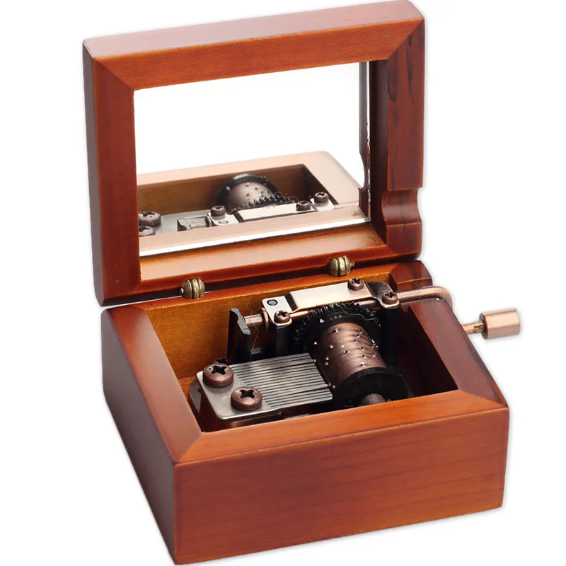 

Handmade Retro Hand-Cranked Music Box Japanese Movement Mechanical Wooden Creative 2021 New Year Christmas Holiday Birthday Gift