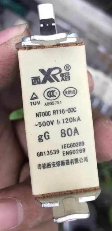 Предохранители: RO30C NT00C RT16-00C 100A 500 V/660 V gL/NT00C 80A 500 V/RT16-00C 63A 500 V/RT16-00C NT00C 40A 500 V/690 V gG