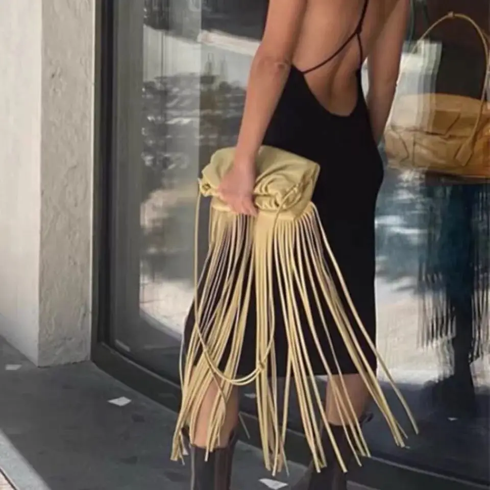 

The Fringe Pouch Women Genuine Leather Tassel Shoulder Bags Famous Brand Designer Clutches Bag Adjustable Knotted Leather Strap