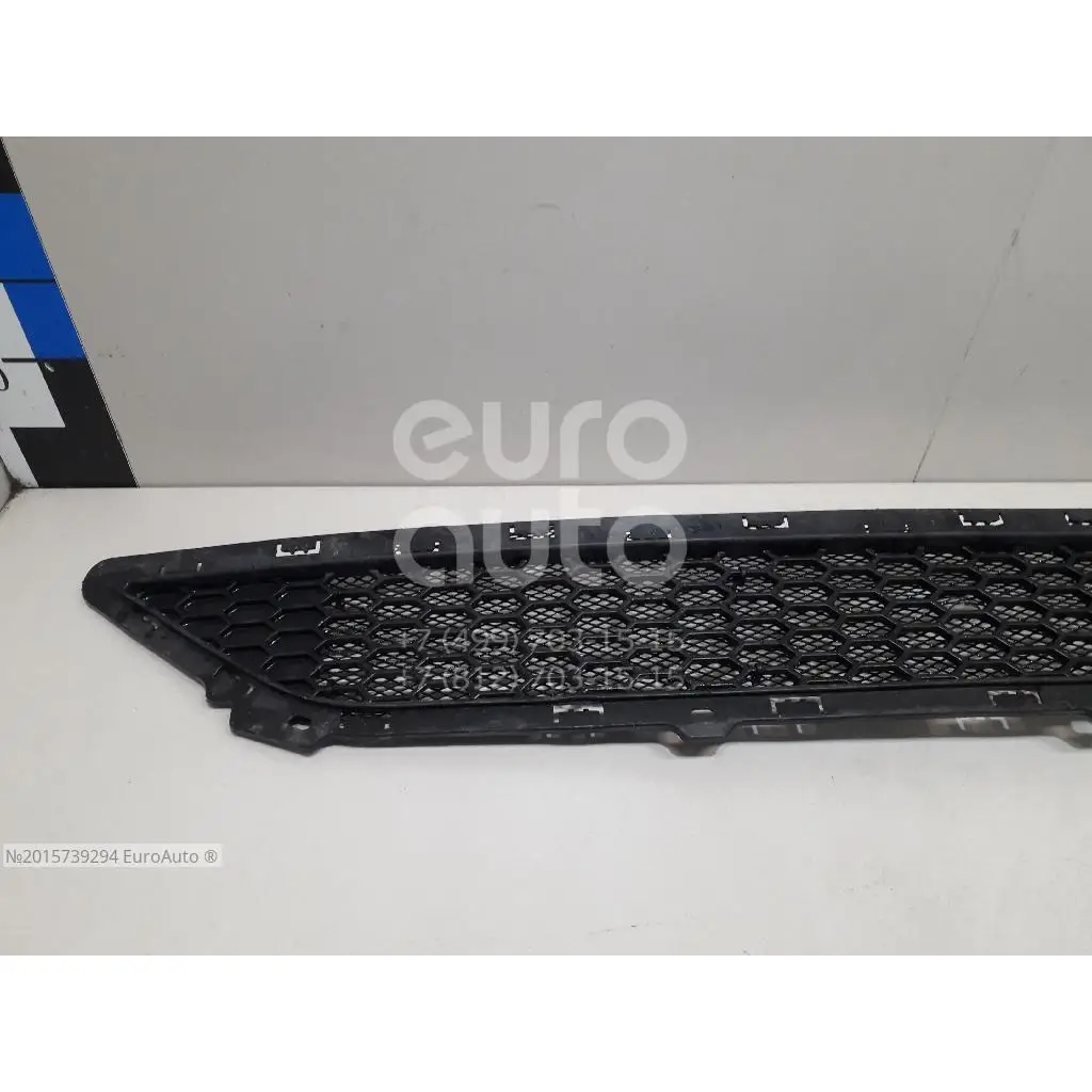 Решетка в бампер центральная, состояние – Б/У,, для Hyundai Tucson 86561D7000 86561D7000