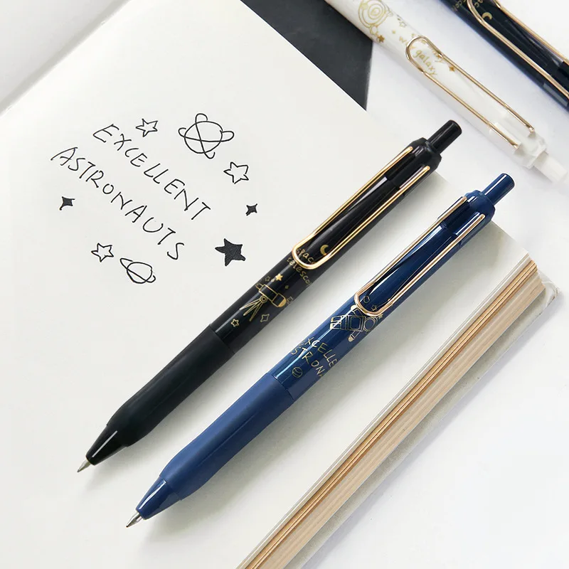 

3pcs Space Dream Gel Pen Set Galaxy Excellent Astronauts 0.5mm Ball point Black Color Ink Office School Supplies F379