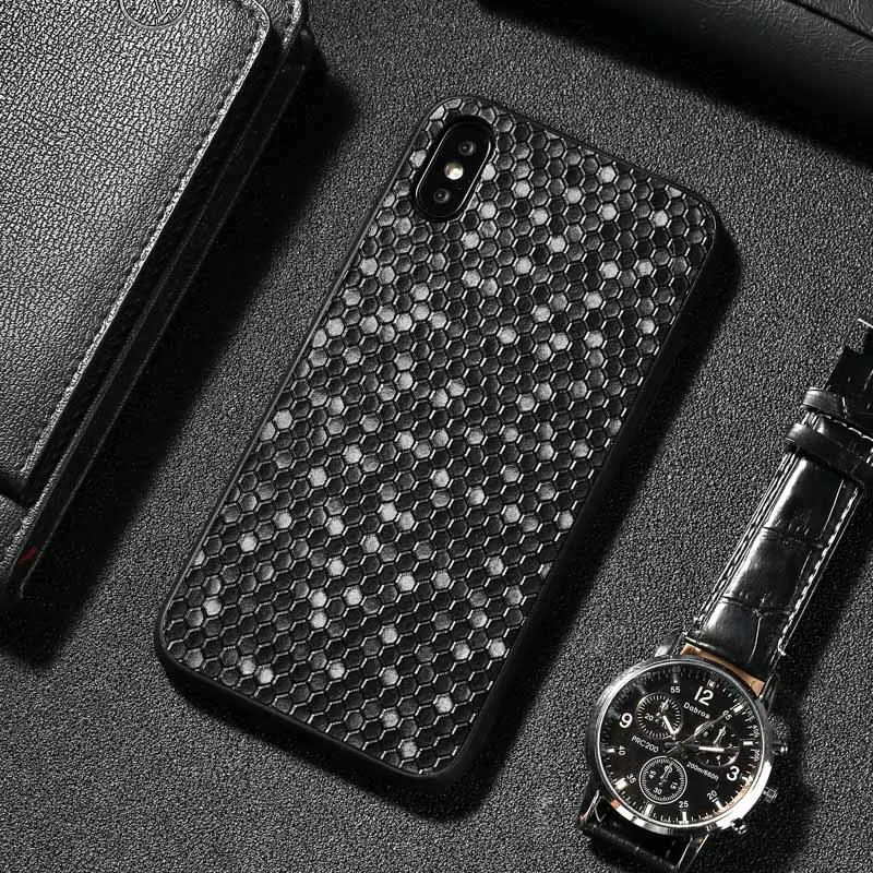 Роскошный чехол из искусственной кожи с футбольным узором для iPhone 11, 6, 6 S, 7, 8 Plus, 11 Pro Max, черный силиконовый защитный чехол-бампер на XS, XR - Цвет: Черный