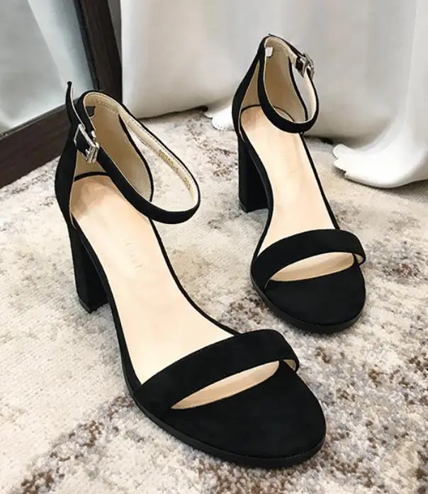 

Sw word with sandals female fairy wind summer wild thick with black low heel buckle high heels