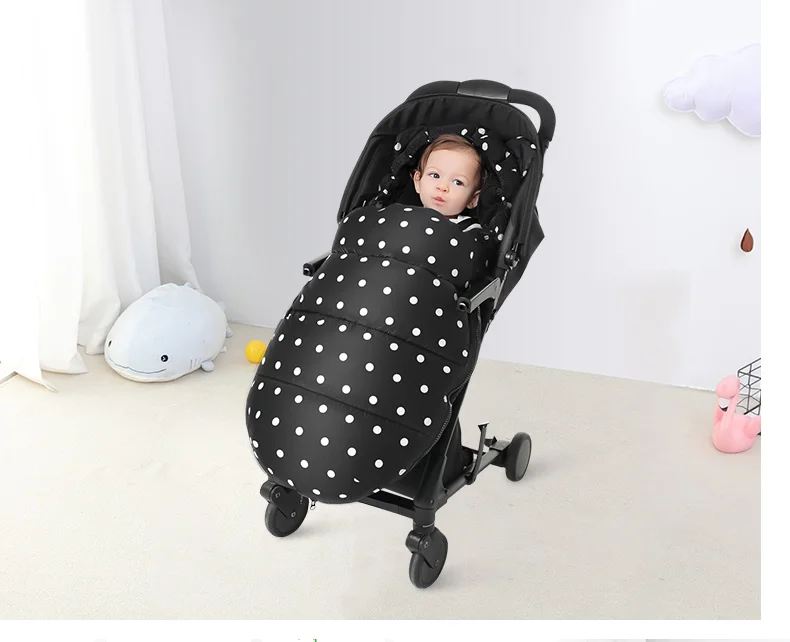 Winter Baby Warm Sleeping Bag / Pram Stroller footcover/ Car Seat Pad /kids footmuff