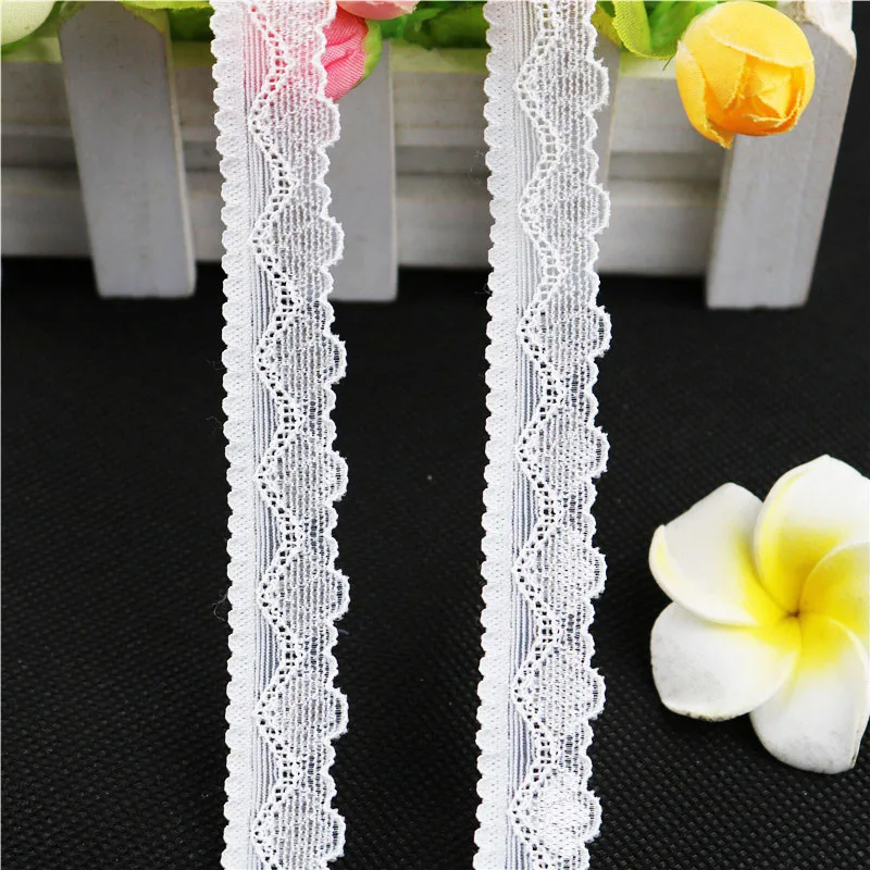 11659822446_1397155803