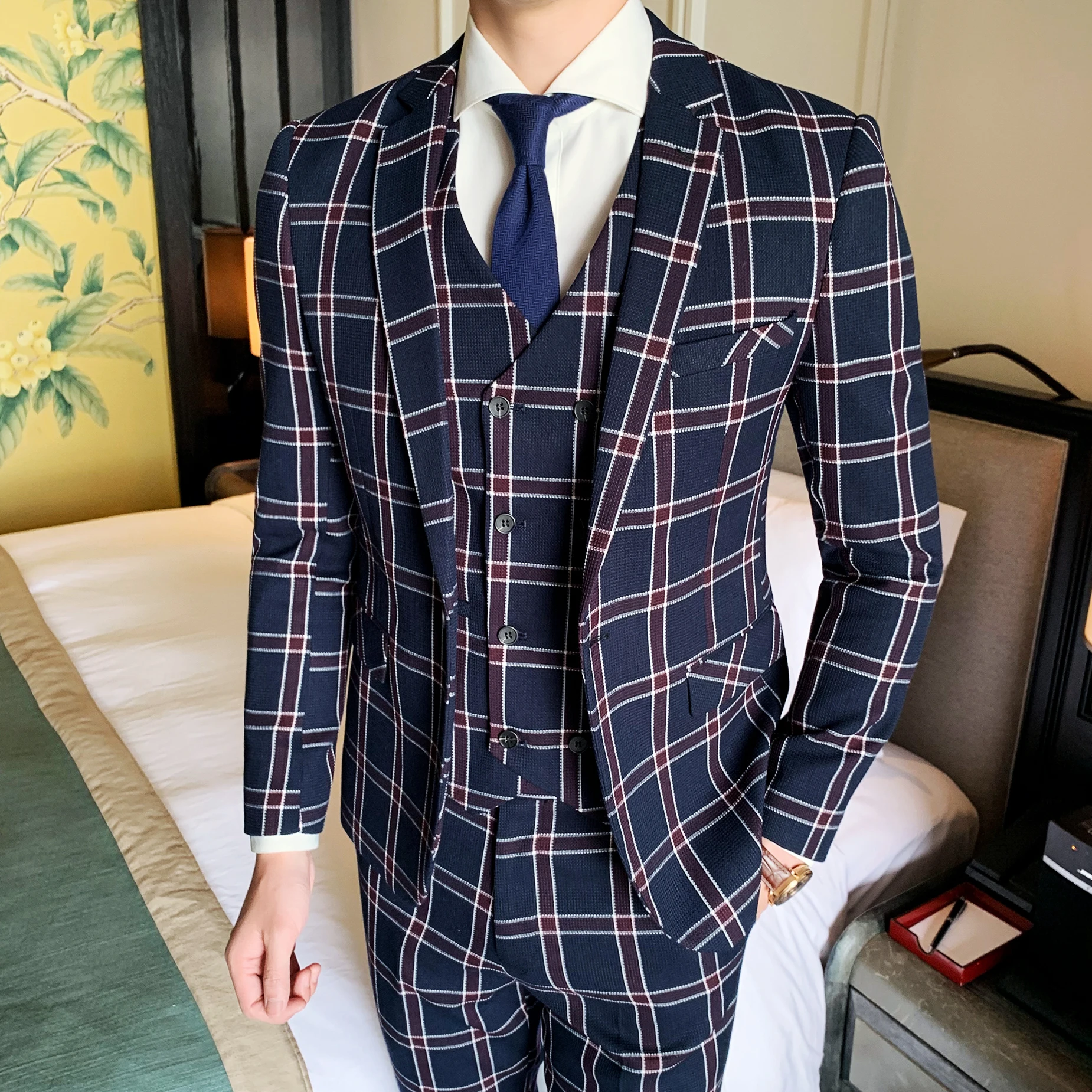 

British Style Plaid Suits Mens Peaky Blinder Suits 3 Piece Smoking Para Hombre Dinner Party Dress Men Wedding Suit 2019 Designer