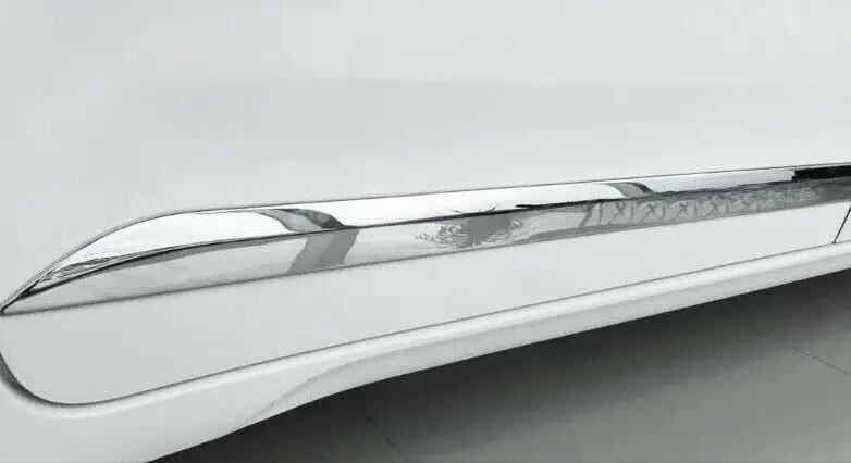 Хромированная накладка на боковую дверь для Toyota Sienna 2011