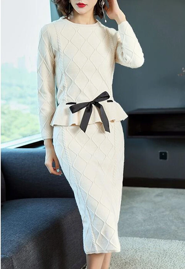 Ladies knitted skirt suits Clearance