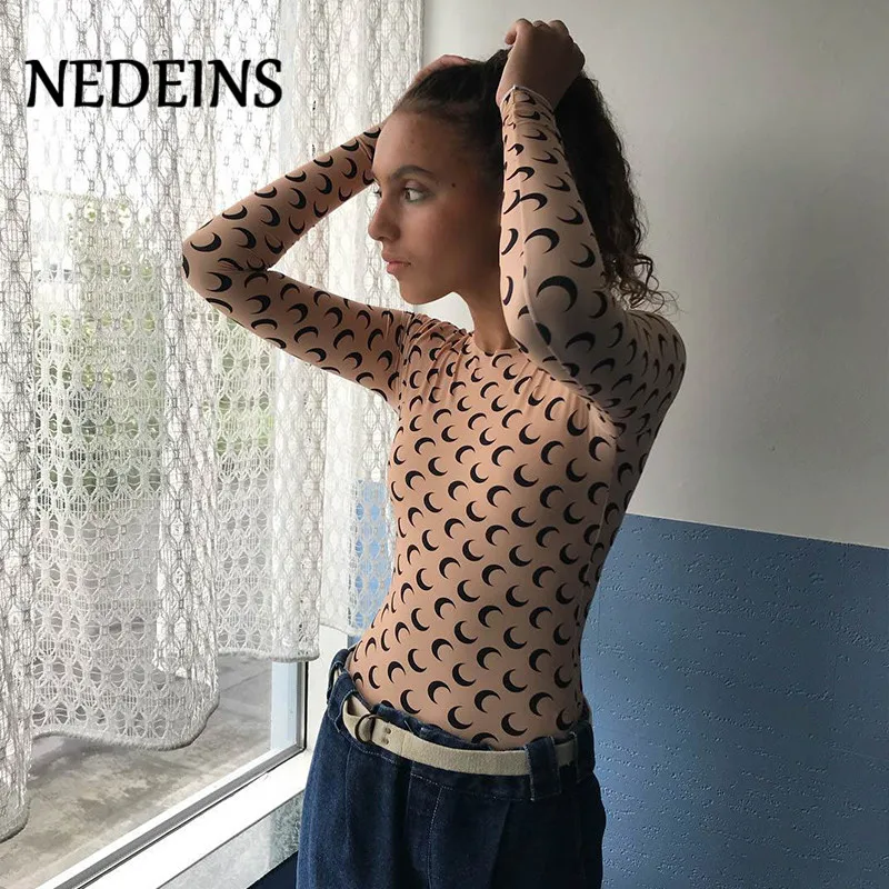 

NEDEINS Top Women T Shirt Spring Fashion Women Clothes Tops AndMoon Print Women Long Sleeve Shirt