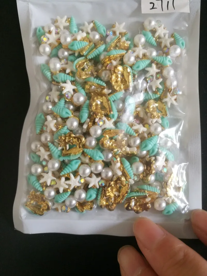 Lot De 100 Pendentifs En Alliage Doré Clair En Forme De Goutte En Oxyde De Zirconium Pour Fabrication De Bijoux - 13 X 8 Mm