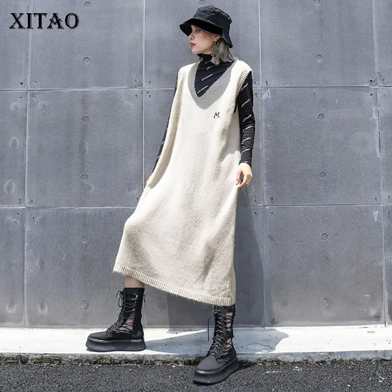 

XITAO Tide Plus Size Midi Dress Embroidery Women Clothes 2019 Fashion V Neck Sleeve Match All Dress Autumn New Korean WQR1624