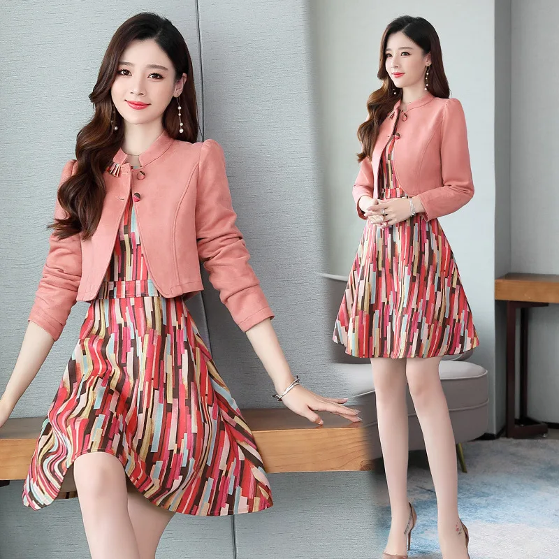 

2019 Autumn Short Jacket + Floral Printed Dress Comfortable Soft Slim Fit Slimming Versatile Trend Elegant