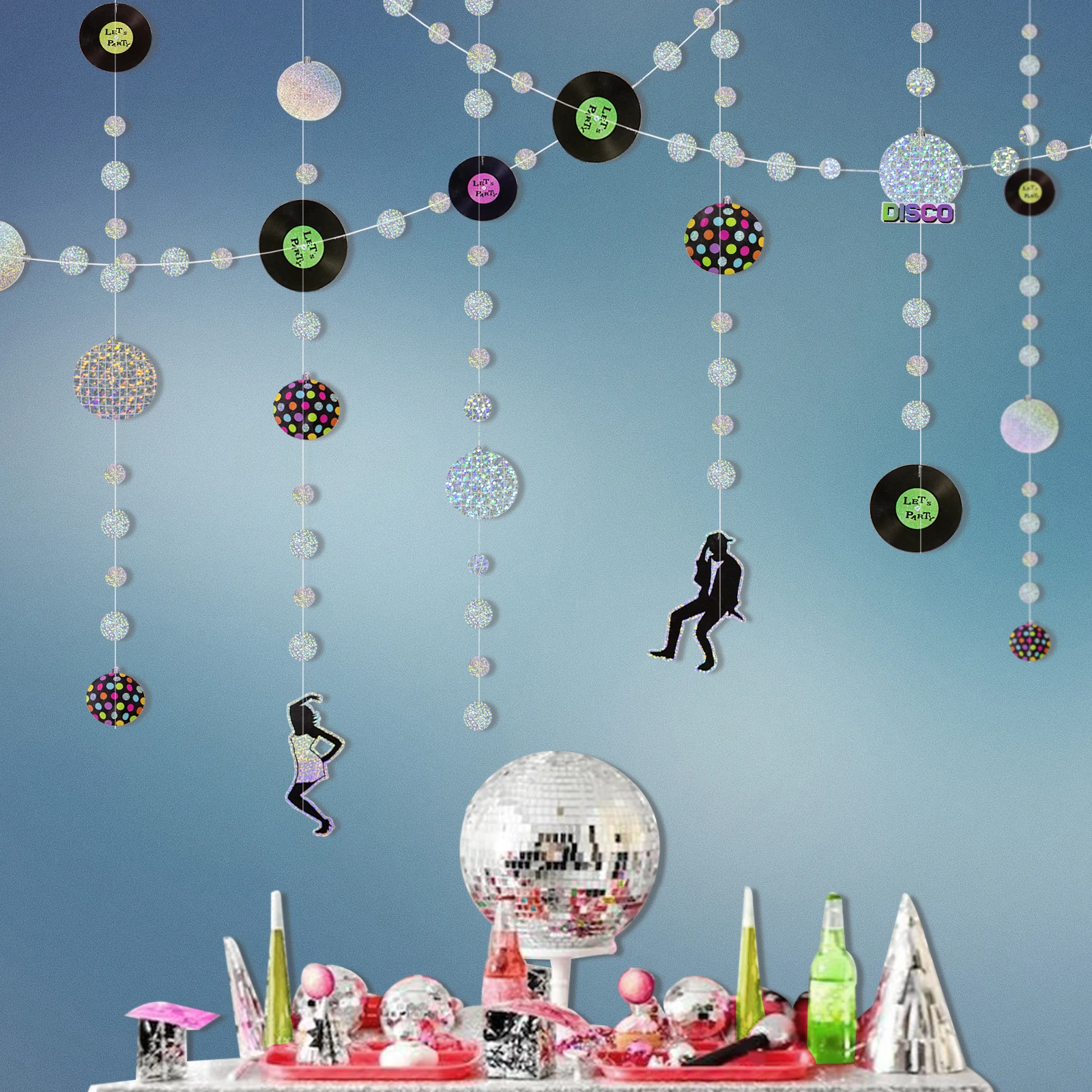 Decoración dos Anos 60, 70 e 80: Como Criar uma Festa Autêntica com as  Guirlandas de Discos Retro, image size:1600x1600