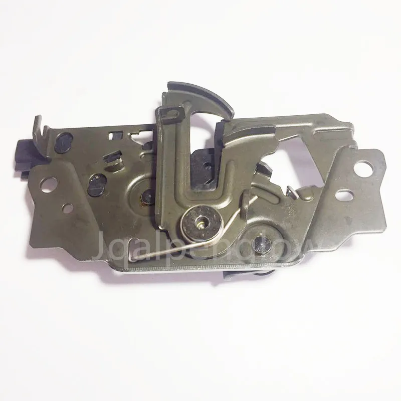 Closing the Hood Car Block Catch BM5A16700BG Lock Latch Front