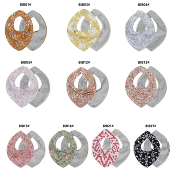 

Newborn Baby Bib Fashionable Floral Print Cotton Bib Adjustable Infant Burp Cloth for Drooling