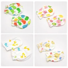 1 пара, случайные цвета, хлопковые, для новорожденных, с мультяшным рисунком, для защиты лица, анти-захватывающие, дышащие, против царапин, варежки, теплые перчатки