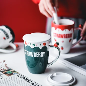 

Cute Household Ceramic Coffee Cup Milk Mug Creative Strawberry Pattern Office Drinking Utensils High Temperature Resistance