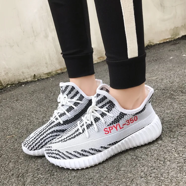 

Spring Autumn Breathable Couple Running Shoes Not Easy Boost Outdoor Women Air Mesh Kanye Sports Sneakers West 350 500 700 V2
