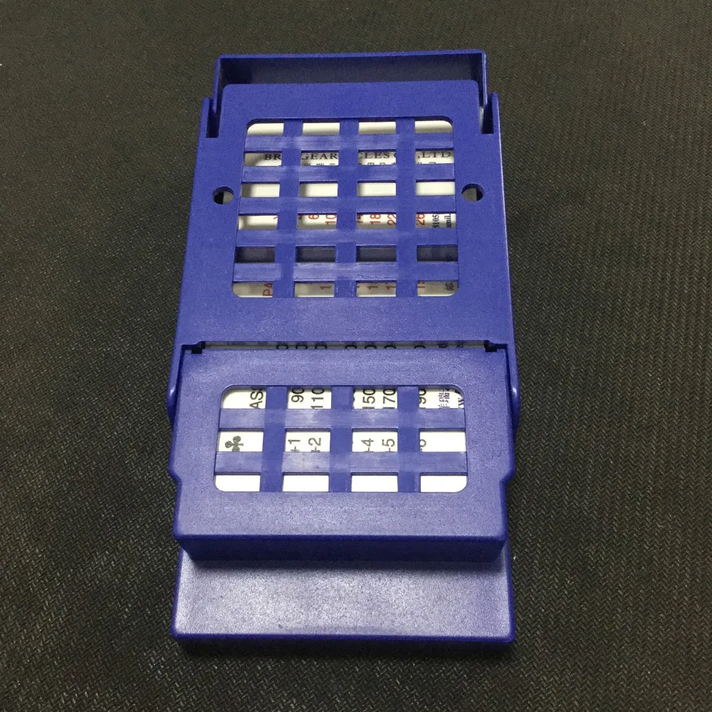 Description Picture 4 of itemSet of 4 Different Color Choice Bridge Playing Cards with Bridge Bidding Box and Bridge Playing Cards Together Play In Tournment