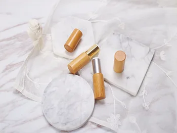 

20pcs Bamboo Empty Lip Gross Container Lipstick Tube DIY Container Lip Balm Tubes Creative design wooden Lipstick organize Tubes