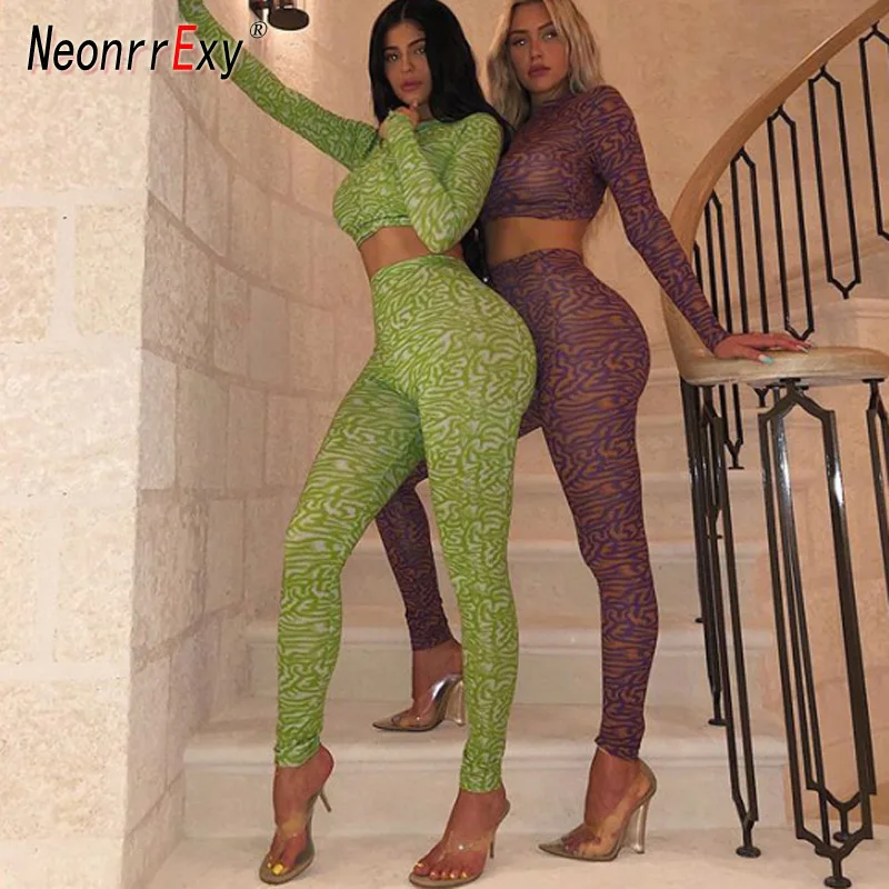 

Neonrrexy Casual Print Two Pieces Pant Set Women Sporty Long Sleeve Crop Top And High Waist Active Pant Suit Femme Matching Sets