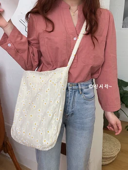 

Chic Korean Series 2020 Small Flower Large Capacity One Shoulder Canvas Bag Ins All-match Messenger Bag Shopping Bag Student