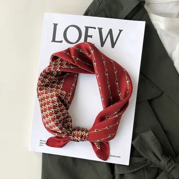 

Women 100% Silk Scarf Square Neck Hair Scarves Foulard Shawls And Wraps Print 2020 Small Neckerchief Headband Hijab 53*53cm