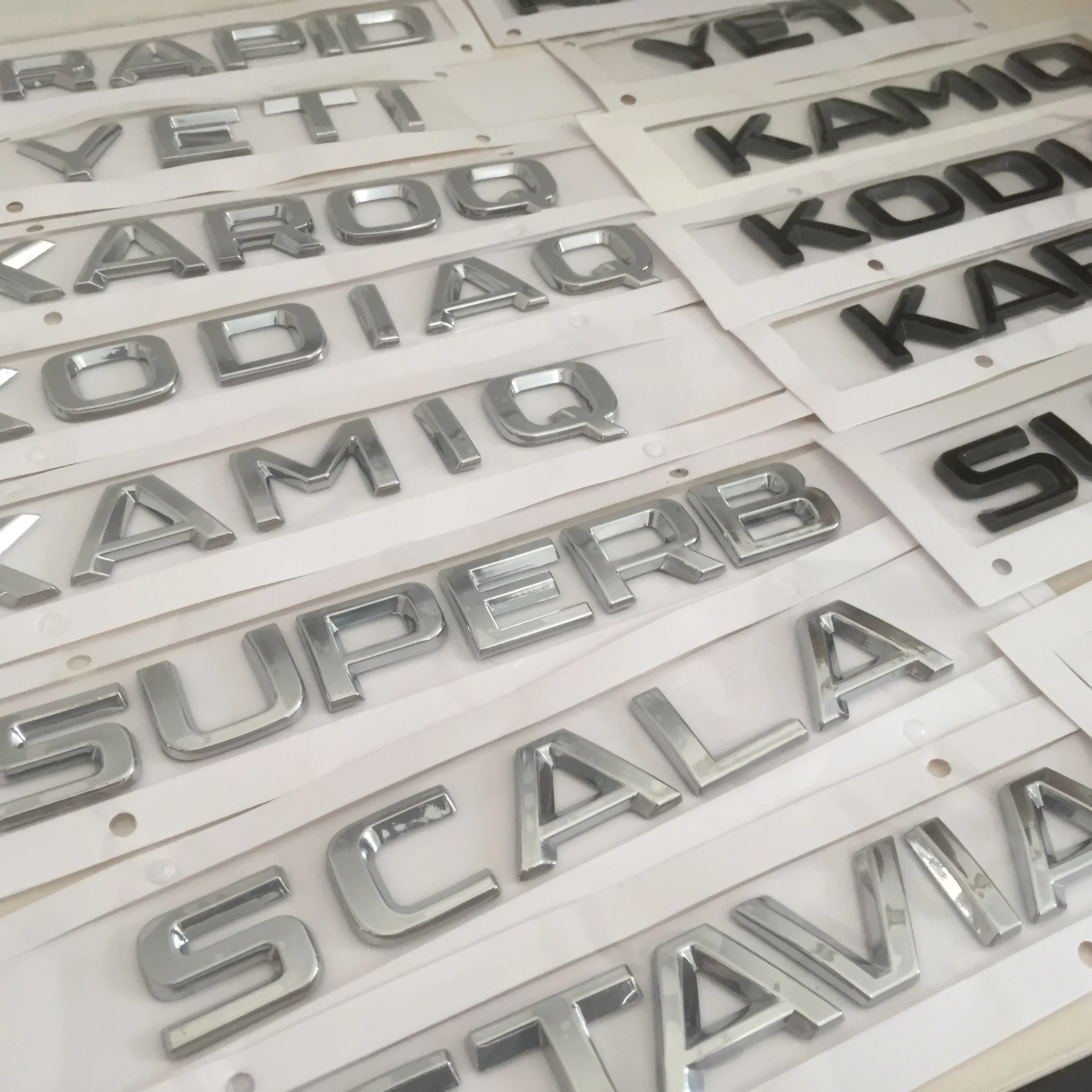 3D абс Octavia Superb RAPIDA FABIA KAMIQ KAROQ YETI 4x4 Автомобильные буквы эмблема на багажник значок