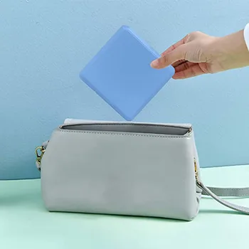 

Portable Face Masks -keeper Storage Clip Foldable Organizer Storage Folder Dust-proof Pollution-proof Clip Guarda Mascarillas