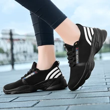 Women DURAMO 8 M Walking Shoes Suede Sock Sneakers Outdoor Sports Bounce Triple Breathable Superstar Designer Trainers