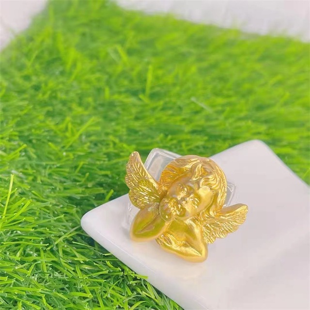 Newest Trendy Diy Luxury Dyeing Sculpture People Angel Baby White Acrylic Resin Ring For Women Girl Lucky Jewelry Punk Boho