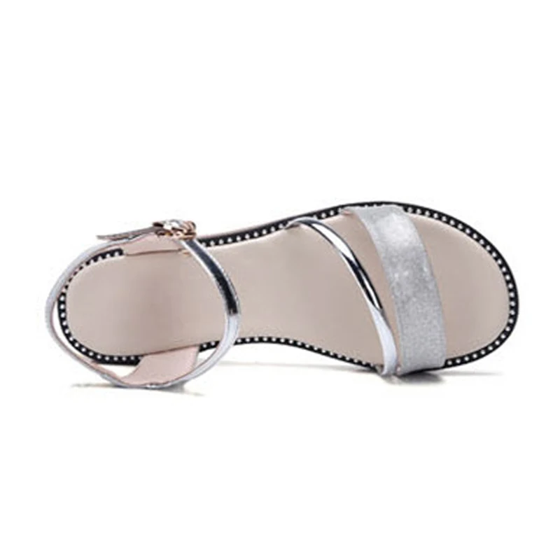 BEYARNE New Women Summer Sandals Gold Silver Flat Sandals Elegant Women Beach Flats Shoes Woman Gladiator sandalias mujerE993