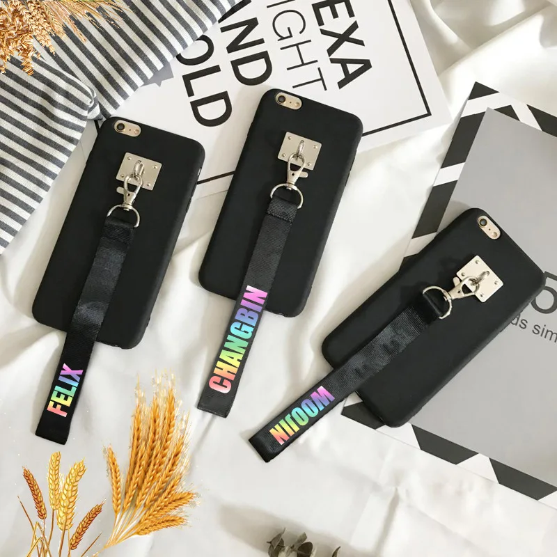 

Straykids name mobile phone lanyard custom keychain stray kids creative couple pendant
