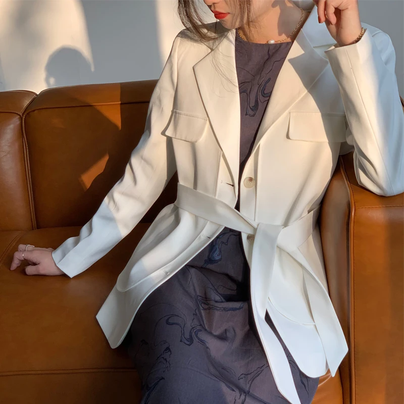 

2020 New Spring and Autumn Fake Two Small Suit Fashion Lace Up Waist Ladies Suit Jacket Thin Blazer OF Ladies Blazers NS1853