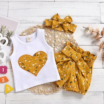 

Infant Girl Clothes Sets Toddler Clothing Suit Sleeveless Heart Pattern Tops Vest Flower Shorts Headband Baby Set