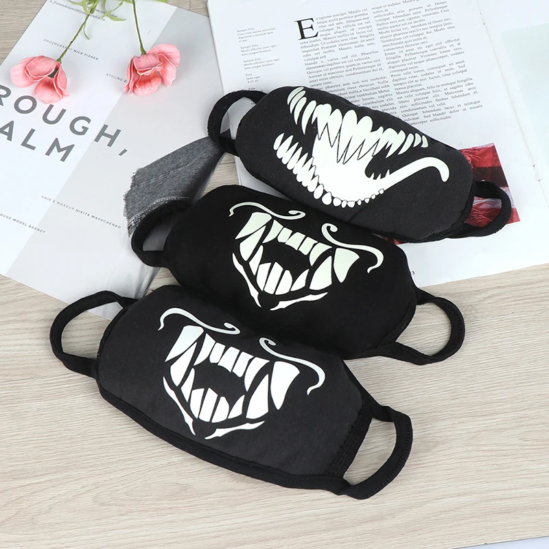 1PC Luminous Face Mouth Mask Noctilucent Anime Tooth Anti-dust Pollution Masks Cotton Fabric 3 Styles