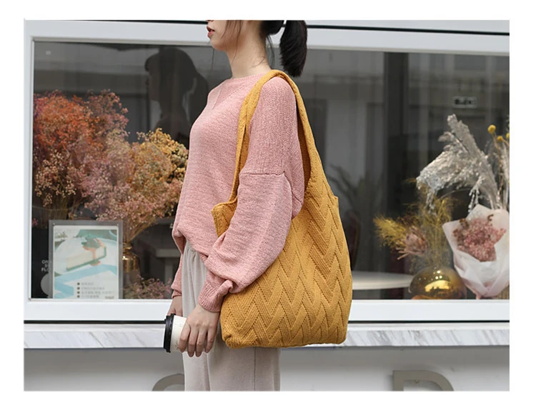 12079141443_901865465