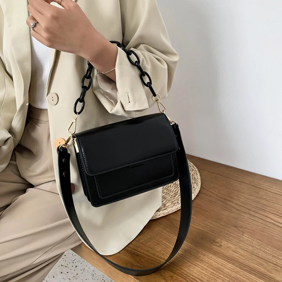 Chain BAG (25)