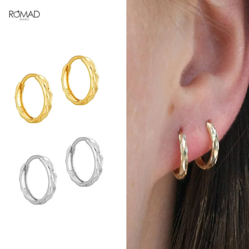 

ROMAD 925 Sterling Silver Geometric Hoop Earrings For Women INS Rhombus Cut Surface Round Pierced Earings Fine Jewelry kolczyki